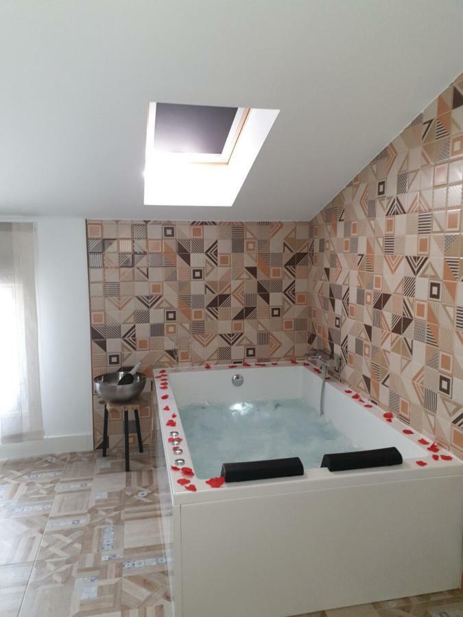 Apartamentos Hostal Cabanas Carboneras de Guadazaón Zewnętrze zdjęcie