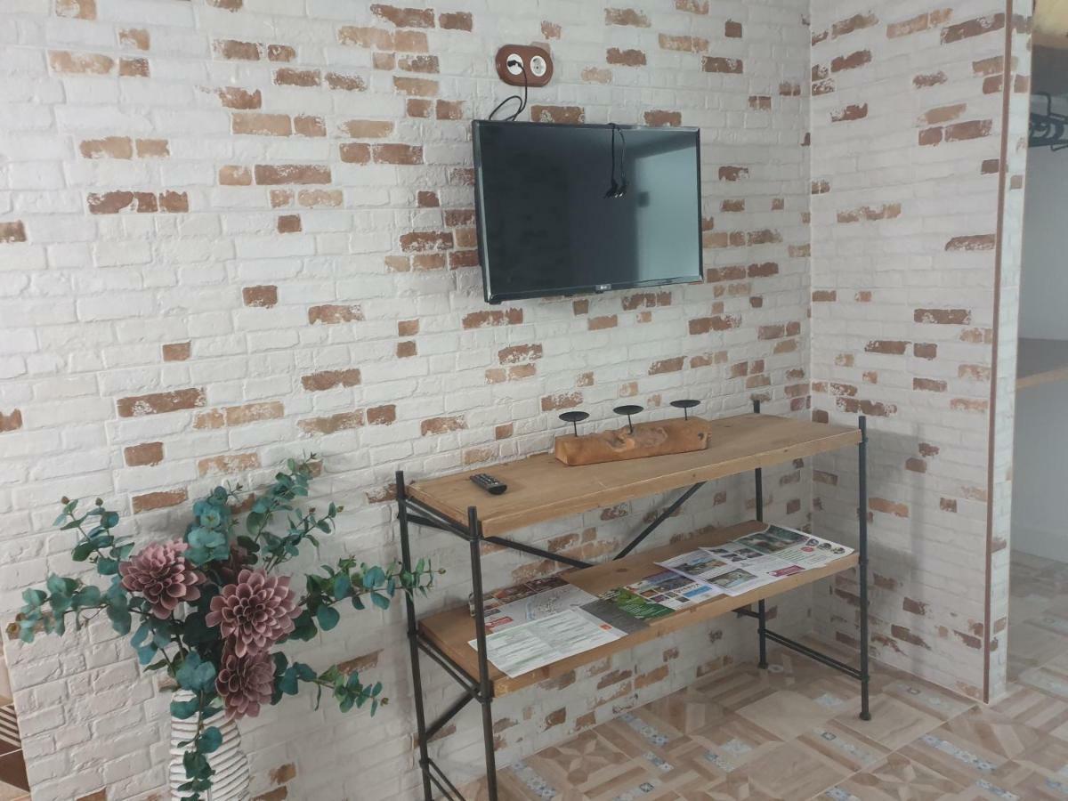 Apartamentos Hostal Cabanas Carboneras de Guadazaón Zewnętrze zdjęcie